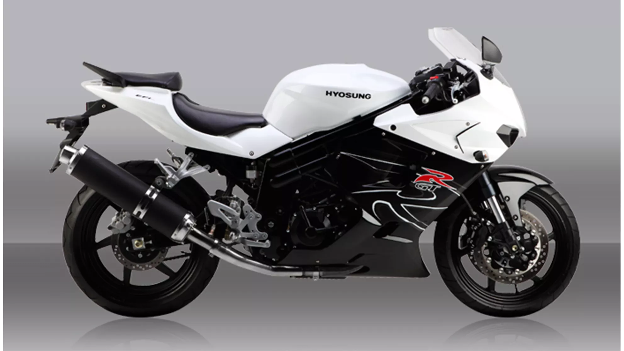 Hyosung GT 650iR Sport - Image 2 Hyosung GT 650iR Sport - Image 2