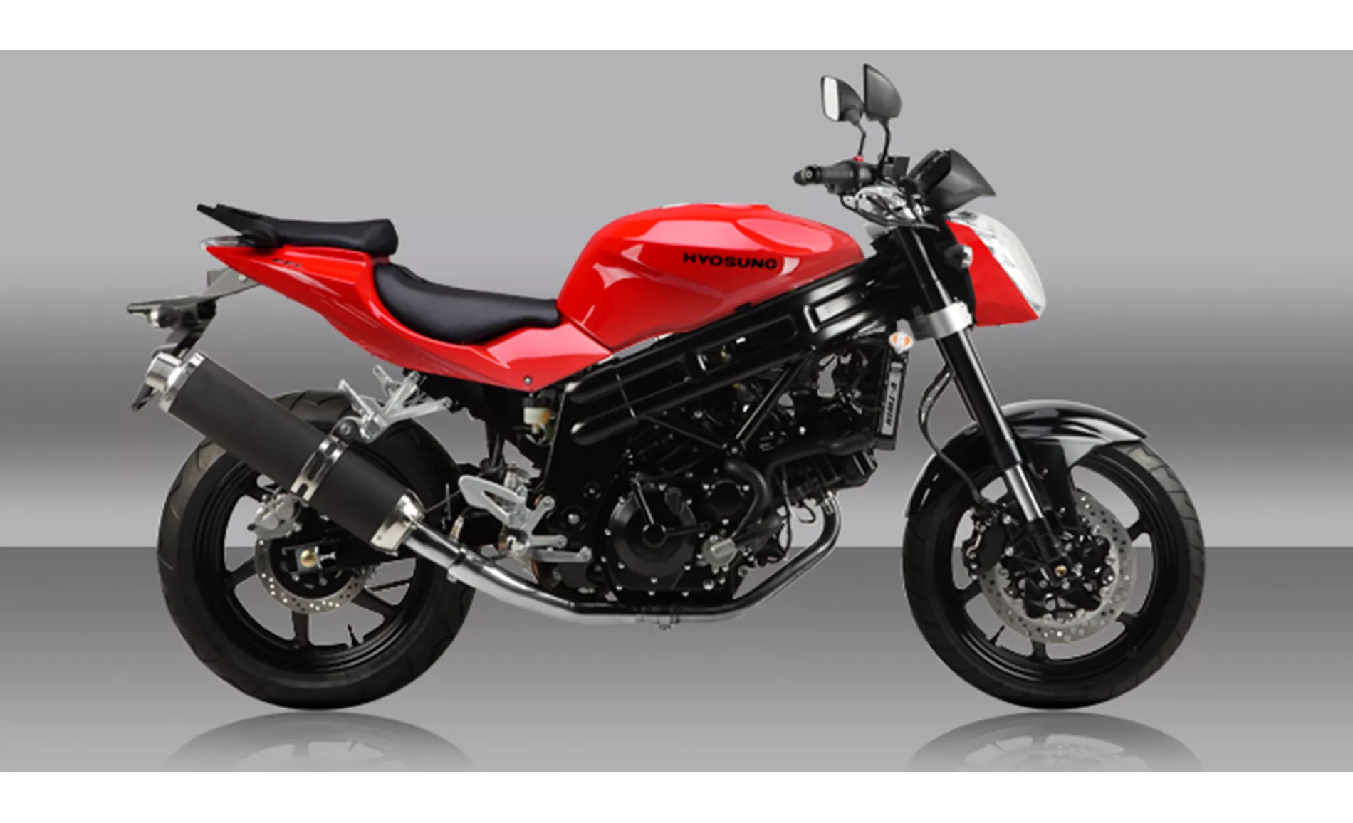 Hyosung GT 650i Naked 2014 Hyosung GT 650i Naked 2014