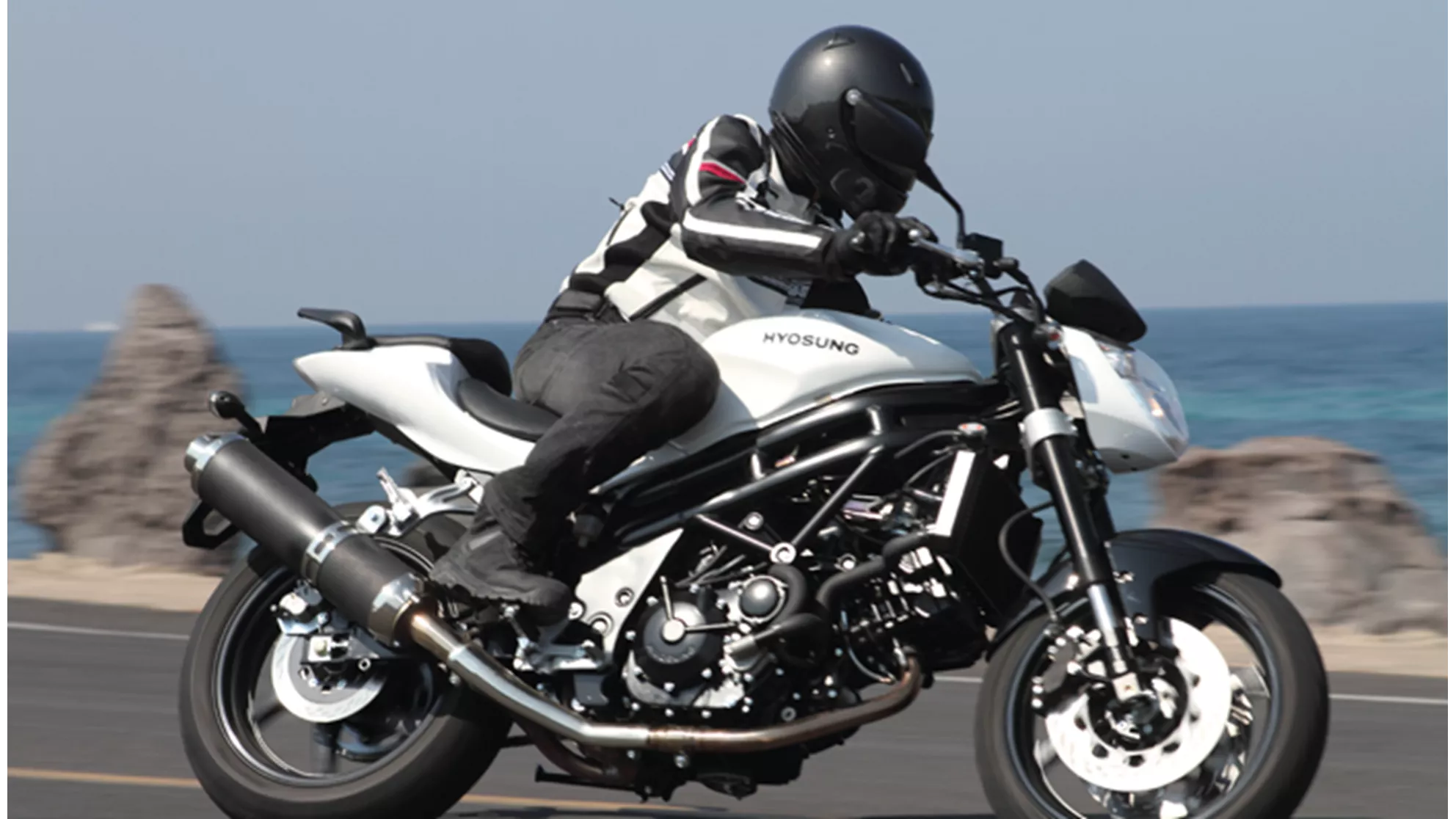 Hyosung GT 650i Naked - Image 5 Hyosung GT 650i Naked - Image 5