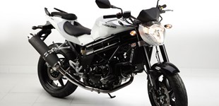 Suzuki SV 650 2021 vs Hyosung GT 650i Naked 2014