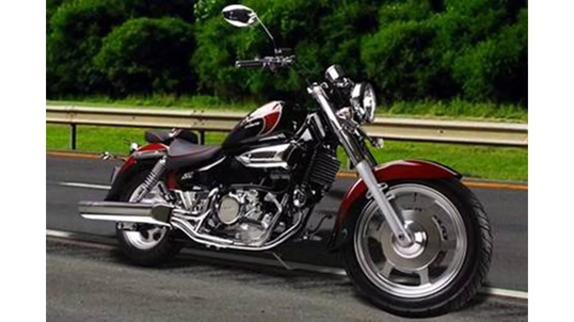 Hyosung GV 125 - Image 4 Hyosung GV 125 - Image 4