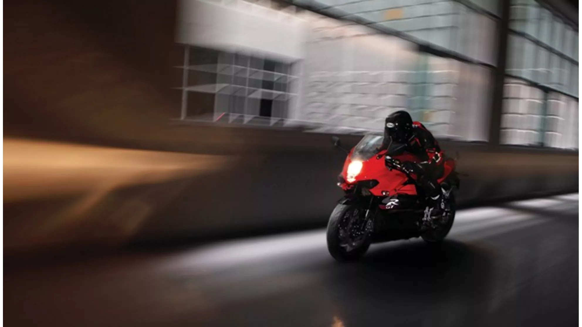 Hyosung GT 250 iR - Image 5 Hyosung GT 250 iR - Image 5