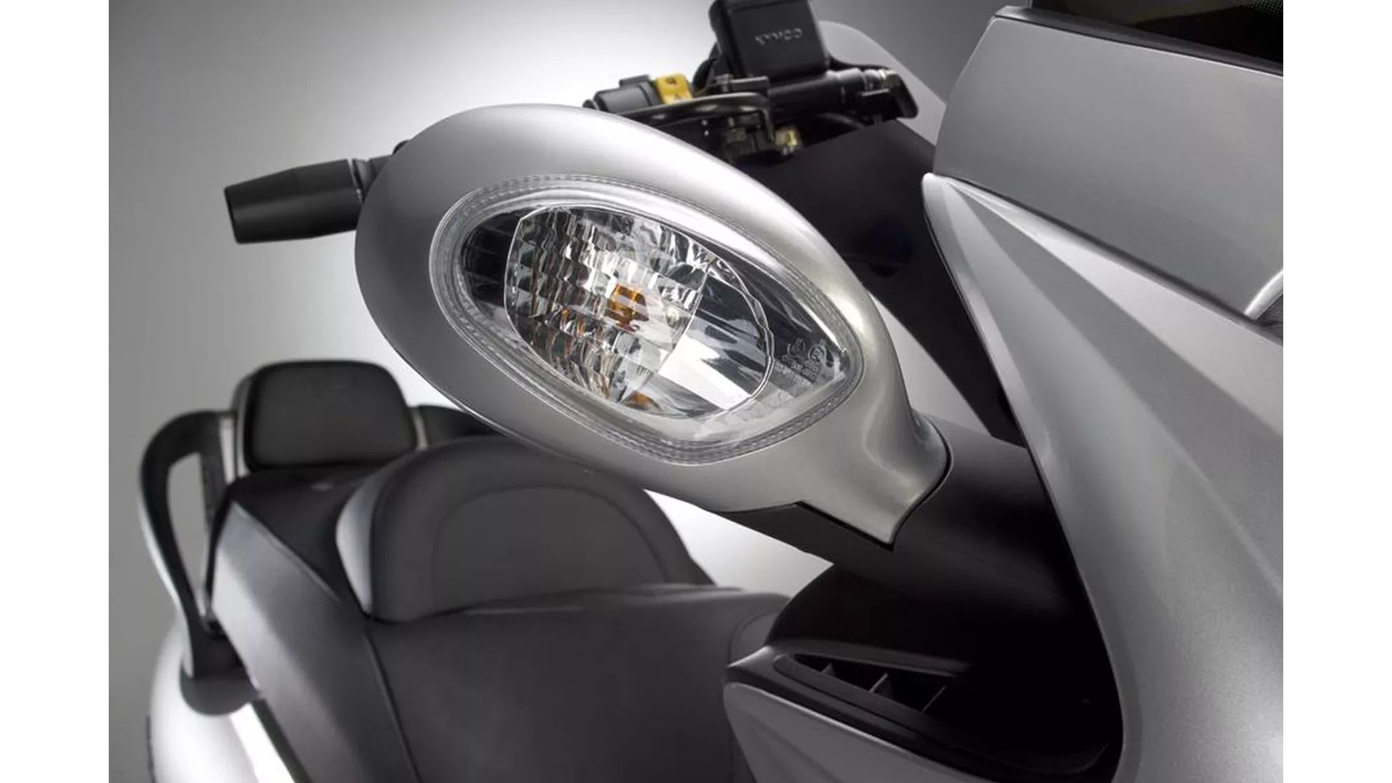 Kymco Grand Dink 125 - Image 1 Kymco Grand Dink 125 - Image 1