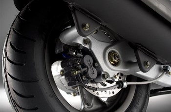 Kymco Grand Dink 125 2014 - Bild 16