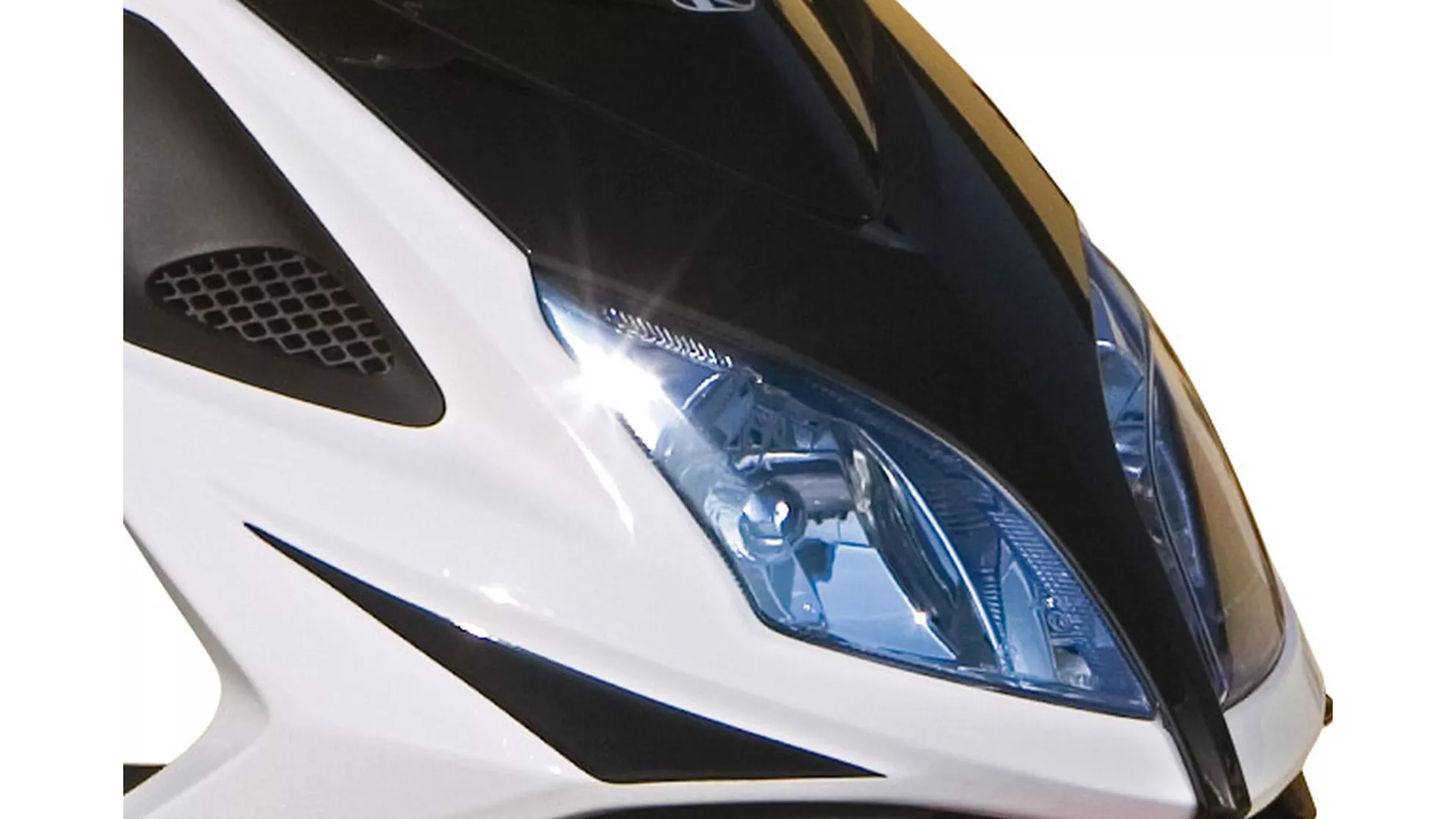 Kymco Super 8 125 - Image 2 Kymco Super 8 125 - Image 2