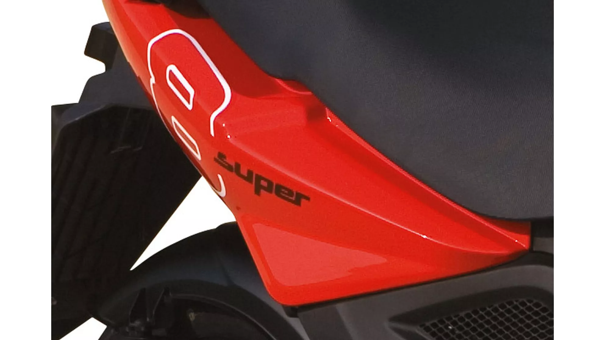 Kymco Super 8 125 - Image 4 Kymco Super 8 125 - Image 4