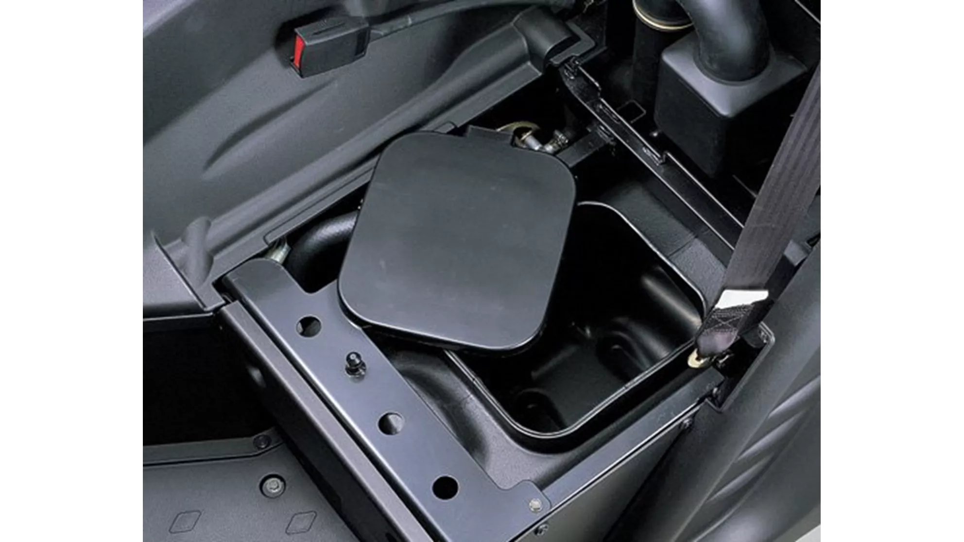Kymco UXV 500 - Image 6 Kymco UXV 500 - Image 6