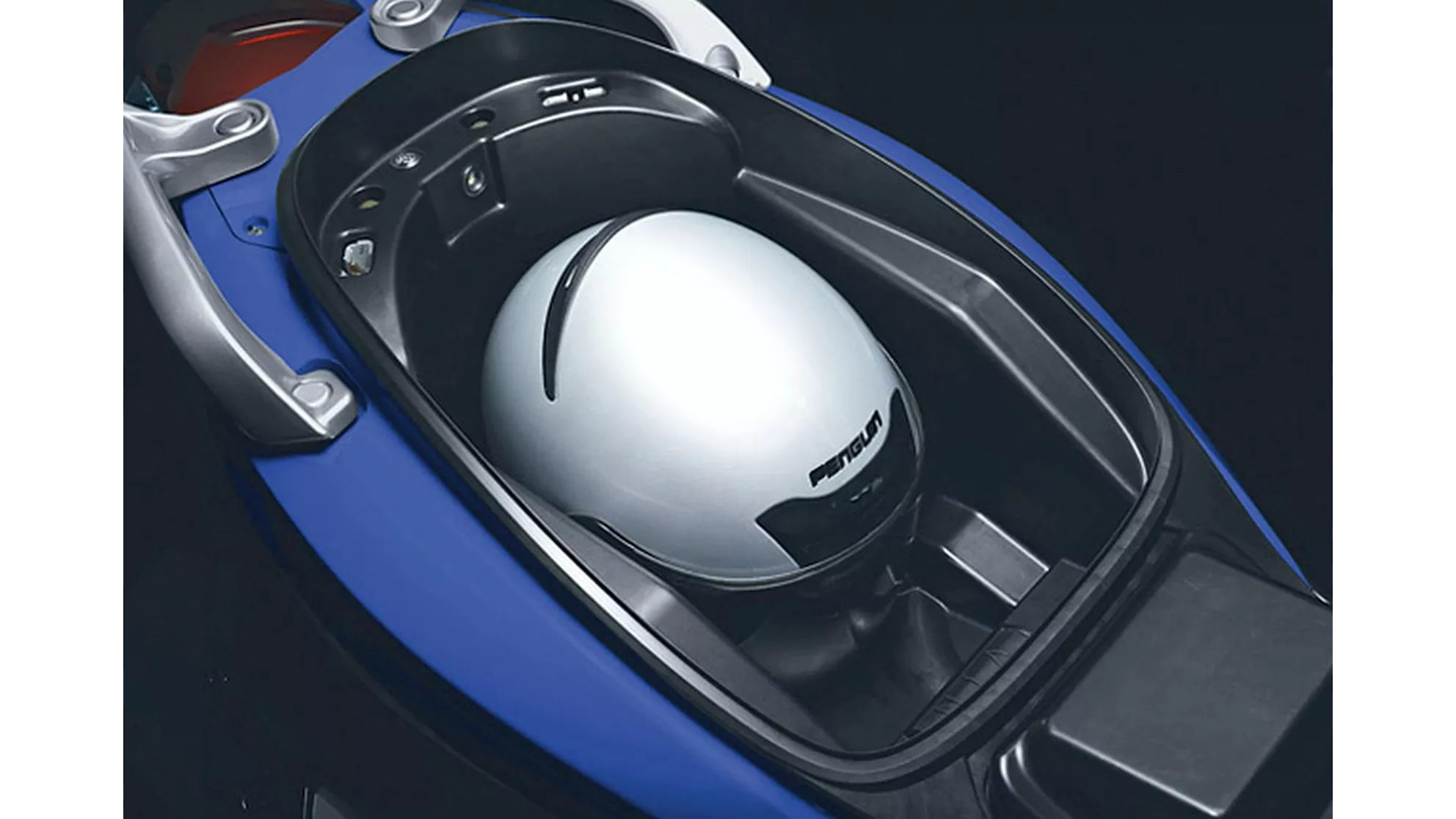 Kymco K-XCT 125i - Image 7 Kymco K-XCT 125i - Image 7