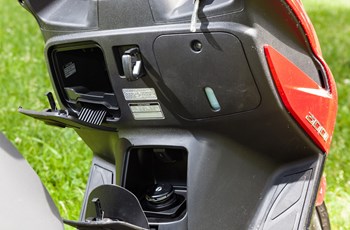 Kymco G-Dink 300i 2014 - Bild 11