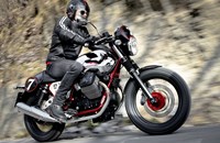 Moto Guzzi V7 Racer 2014 - Bild 11
