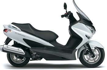 Suzuki Burgman 125 2014 - Bild 9 Suzuki Burgman 125 2014 - Bild 9