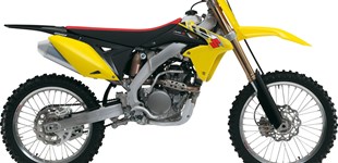 Suzuki RM-Z450 2015 vs Suzuki RM-Z250 2014