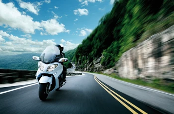 Suzuki Burgman 650 Executive 2014 - Bild 2 Suzuki Burgman 650 Executive 2014 - Bild 2