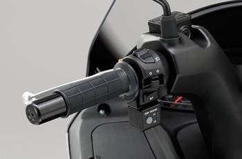 Suzuki Burgman 200 2014 - Bild 5