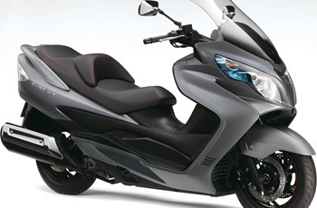 Suzuki Burgman 400 2014 - Bild 7 Suzuki Burgman 400 2014 - Bild 7
