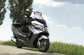 Suzuki Burgman 400 2014 - Bild 8 Suzuki Burgman 400 2014 - Bild 8