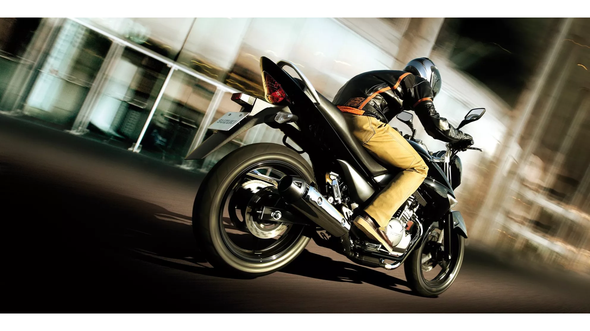 Suzuki GW250 Inazuma - Image 3 Suzuki GW250 Inazuma - Image 3