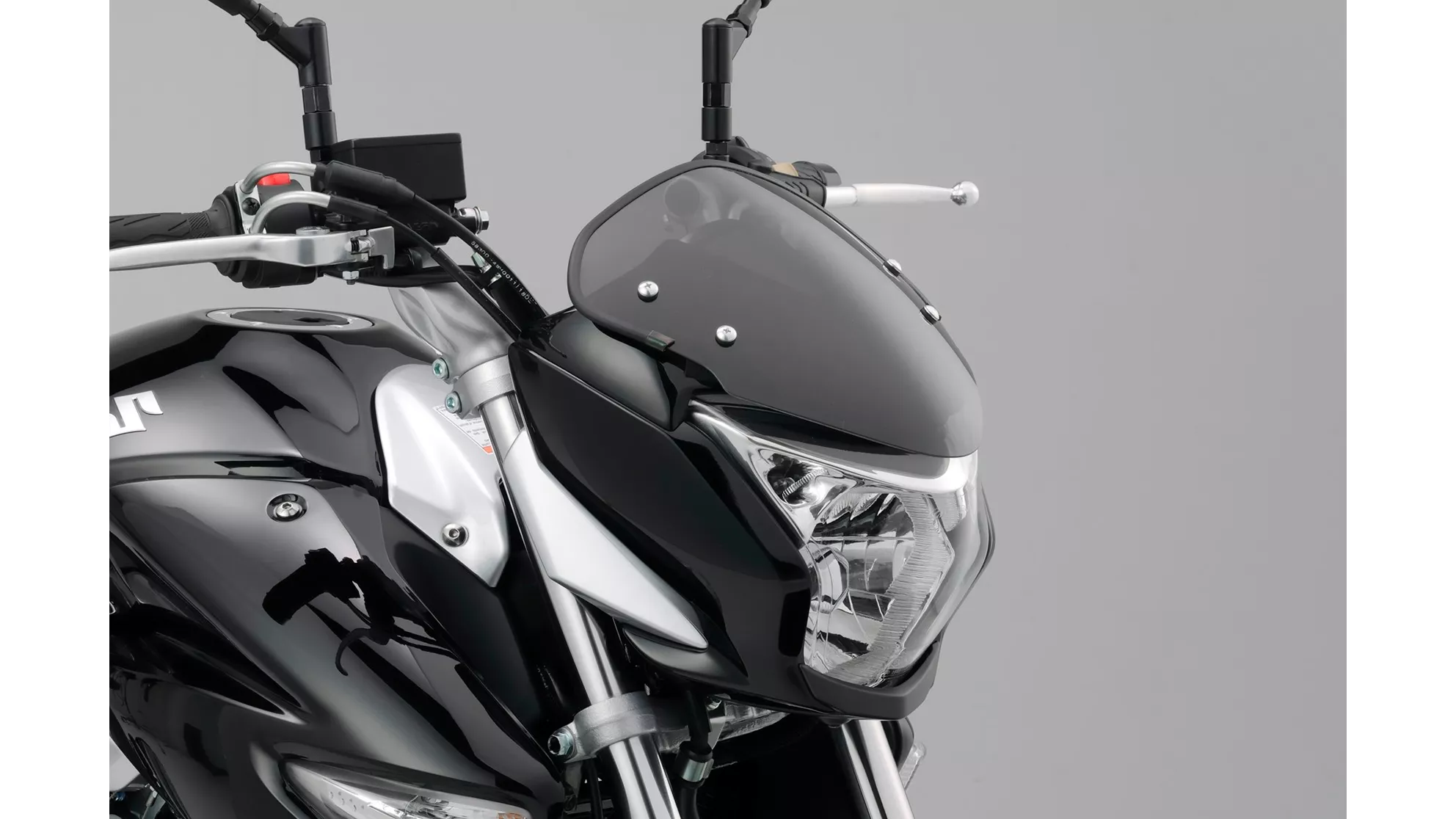 Suzuki GW250 Inazuma - Image 7 Suzuki GW250 Inazuma - Image 7