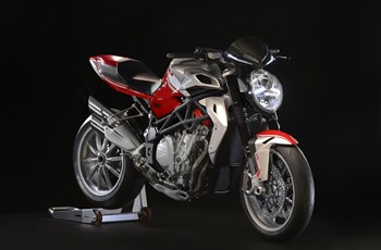 MV Agusta Brutale 1090 RR 2014 - Bild 2 MV Agusta Brutale 1090 RR 2014 - Bild 2