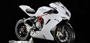 MV Agusta F3 675 2014 vs MV Agusta F3 800 2014