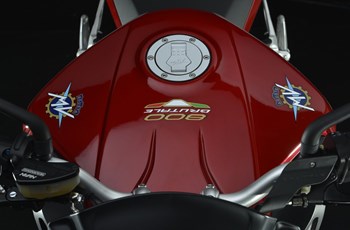 MV Agusta Brutale 800 2014 - Bild 5