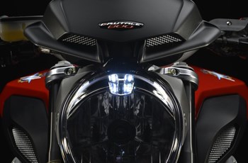 MV Agusta Brutale 800 2014 - Bild 10