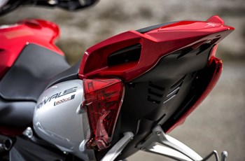 MV Agusta Rivale 800 2014 - Bild 10 MV Agusta Rivale 800 2014 - Bild 10