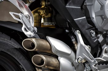MV Agusta Rivale 800 2014 - Bild 11 MV Agusta Rivale 800 2014 - Bild 11