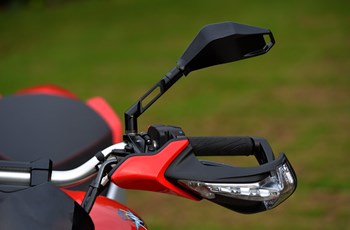 MV Agusta Rivale 800 2014 - Bild 15 MV Agusta Rivale 800 2014 - Bild 15