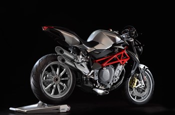 MV Agusta Brutale 1090 2014 - Bild 2 MV Agusta Brutale 1090 2014 - Bild 2