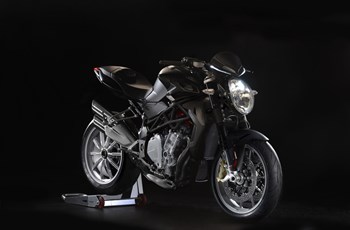 MV Agusta Brutale 1090 2014 - Bild 3 MV Agusta Brutale 1090 2014 - Bild 3