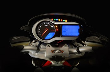 MV Agusta Brutale 1090 2014 - Bild 8 MV Agusta Brutale 1090 2014 - Bild 8