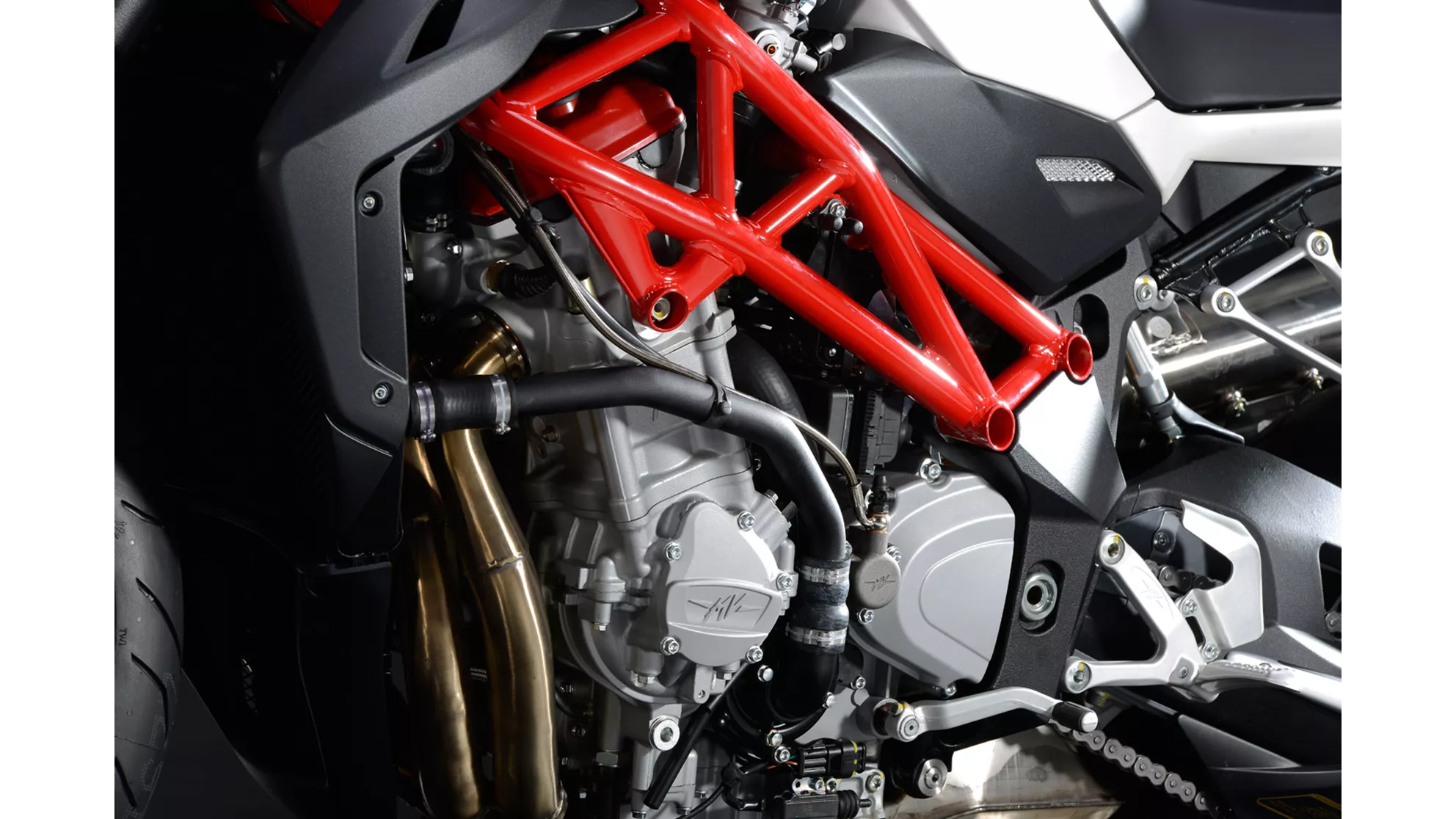 MV Agusta Brutale 1090 - Image 8 MV Agusta Brutale 1090 - Image 8
