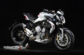 MV Agusta Dragster 800 2014 - Bild 7 MV Agusta Dragster 800 2014 - Bild 7