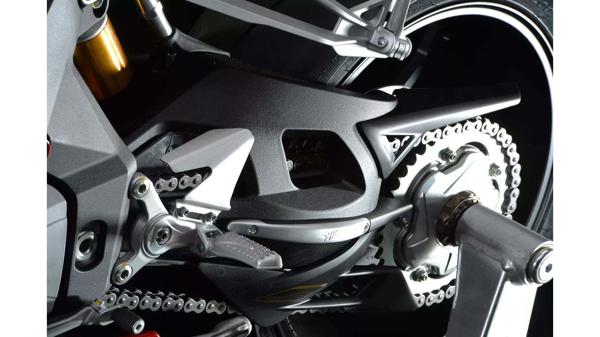 MV Agusta F4 RR - Image 5 MV Agusta F4 RR - Image 5