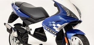 Peugeot Speedfight 3 LR 2009 vs Peugeot Jet Force 50 C-Tech 2014