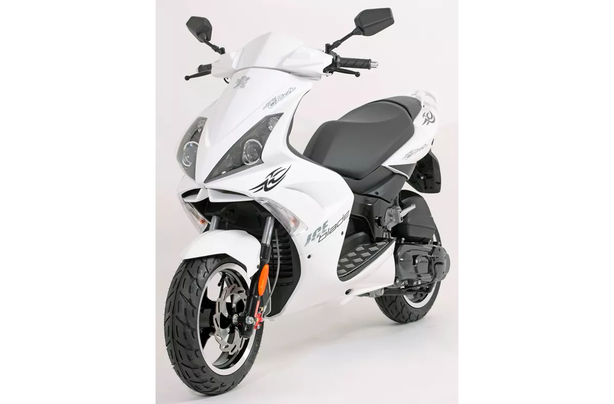 Peugeot Jet Force 50 Iceblade Peugeot Jet Force 50 Iceblade
