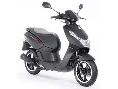 Peugeot Kisbee 50 RS 4T 2014 Peugeot Kisbee 50 RS 4T 2014