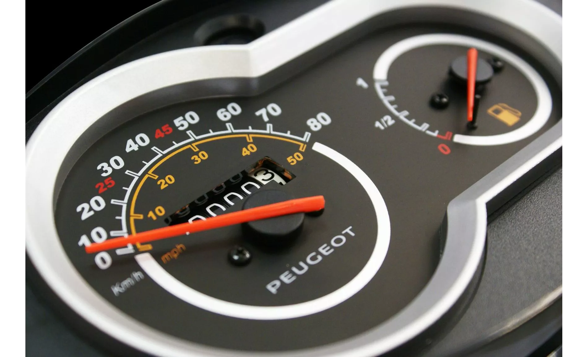 Peugeot Tweet 50 RS 4T 2014