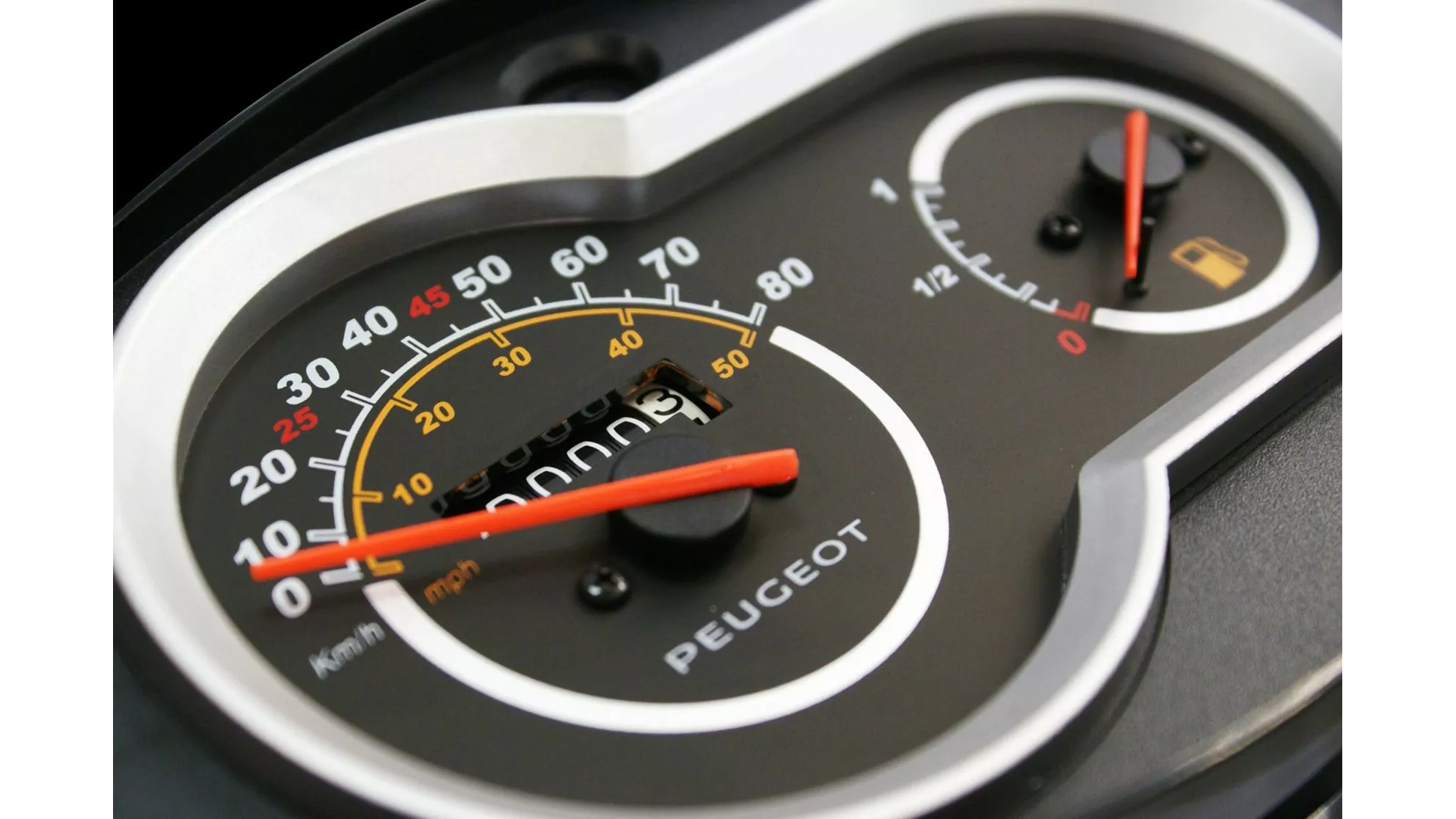 Peugeot Tweet 50 RS 4T - Image 1 Peugeot Tweet 50 RS 4T - Image 1