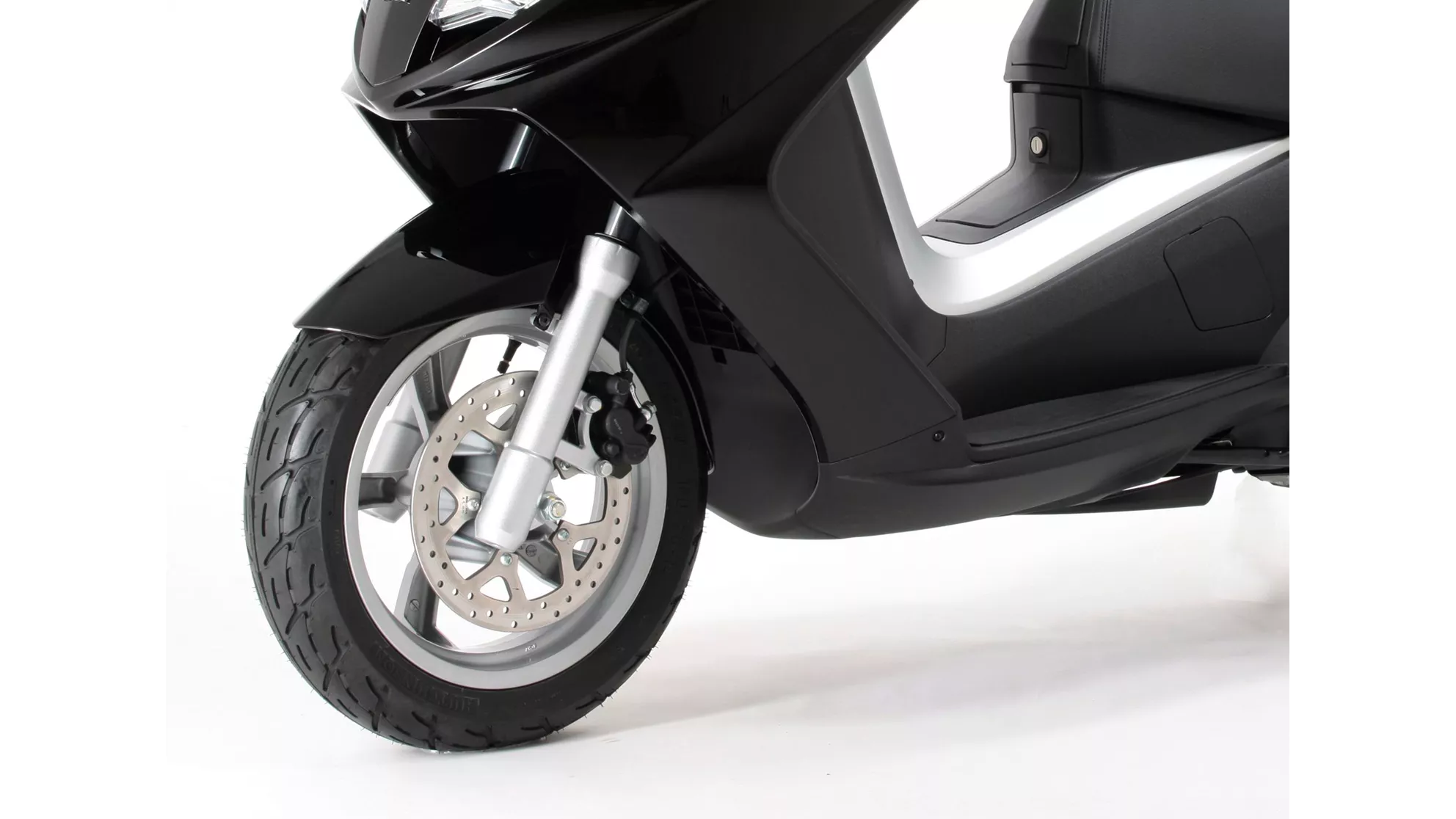 Peugeot Satelis 2 125 - Image 6 Peugeot Satelis 2 125 - Image 6