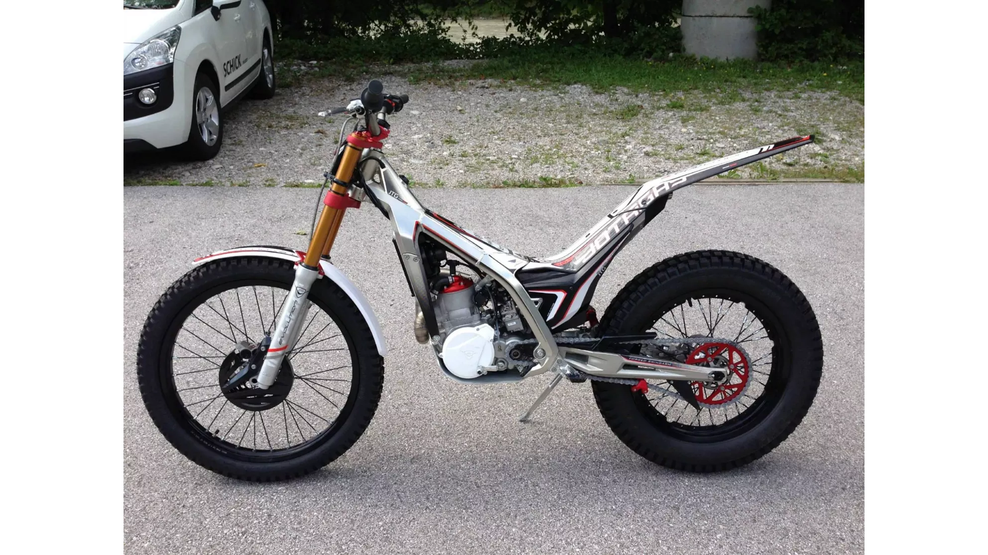 Jotagas JT 280 - Image 4 Jotagas JT 280 - Image 4