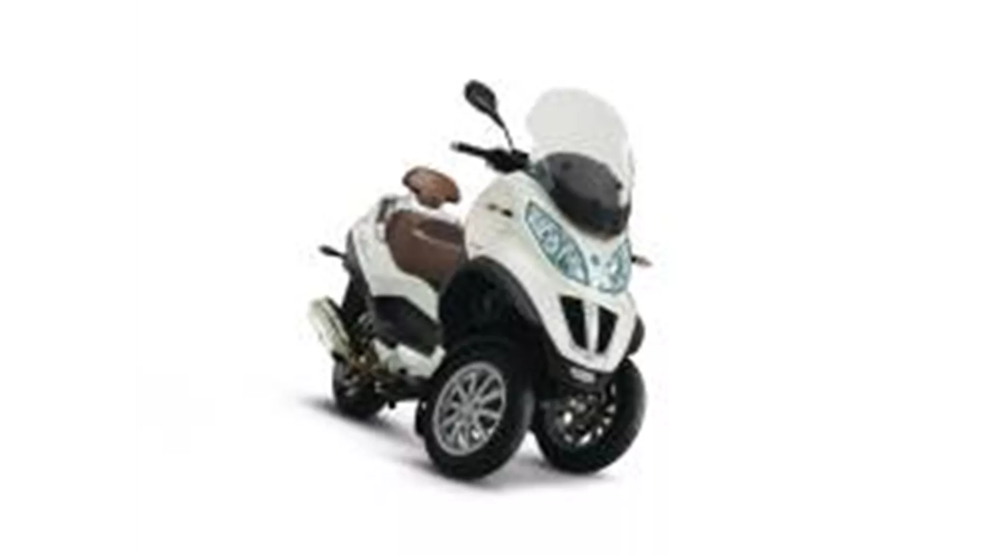 Piaggio MP3 500ie LT Business - Image 2 Piaggio MP3 500ie LT Business - Image 2