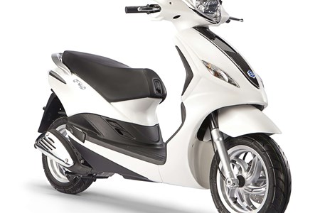 Piaggio New Fly 125 i.e. 3V 2014 Piaggio New Fly 125 i.e. 3V 2014