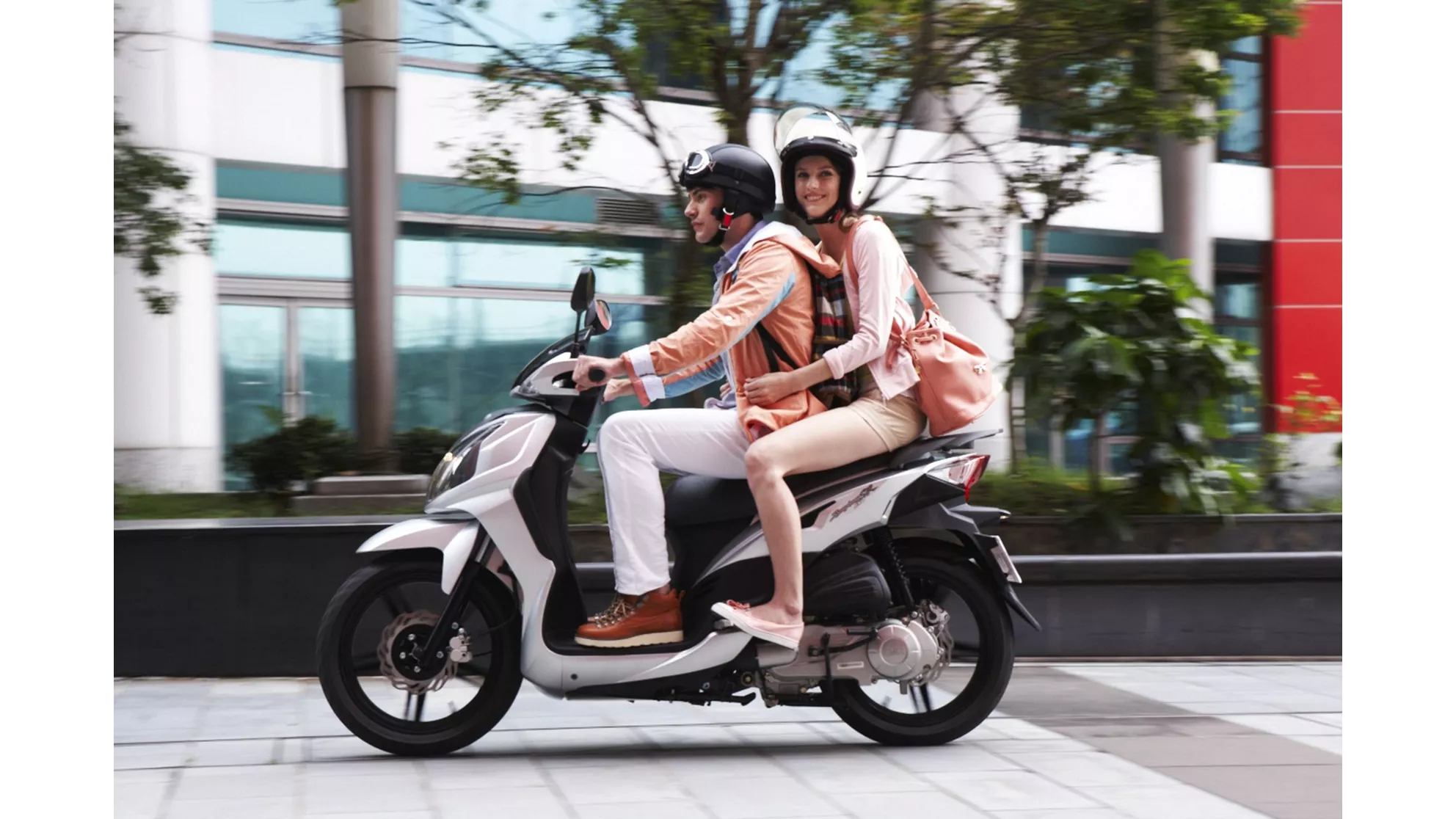 Sym Symphony SR 125 - Image 1 Sym Symphony SR 125 - Image 1