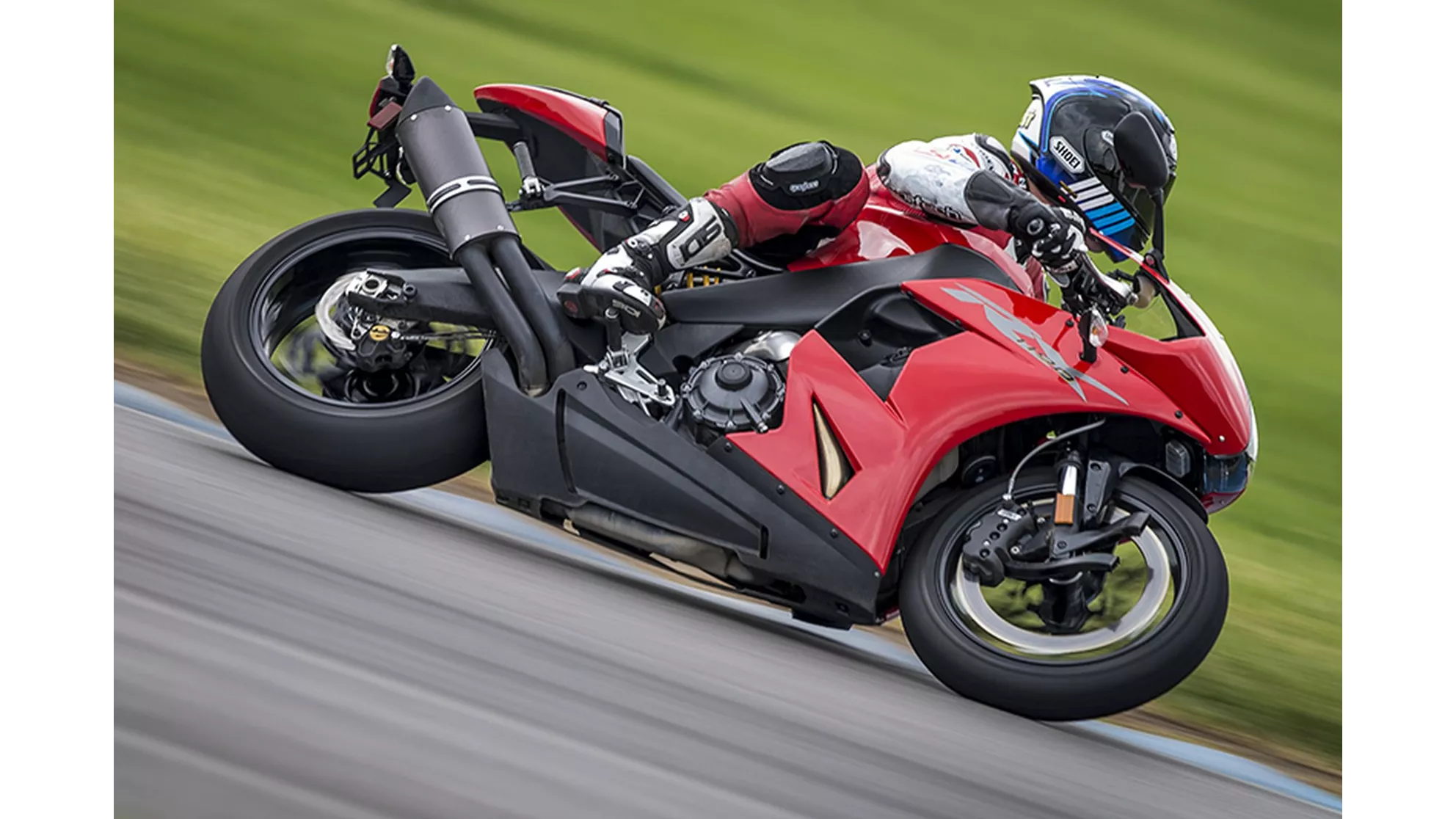 EBR 1190 RX - Image 9 EBR 1190 RX - Image 9