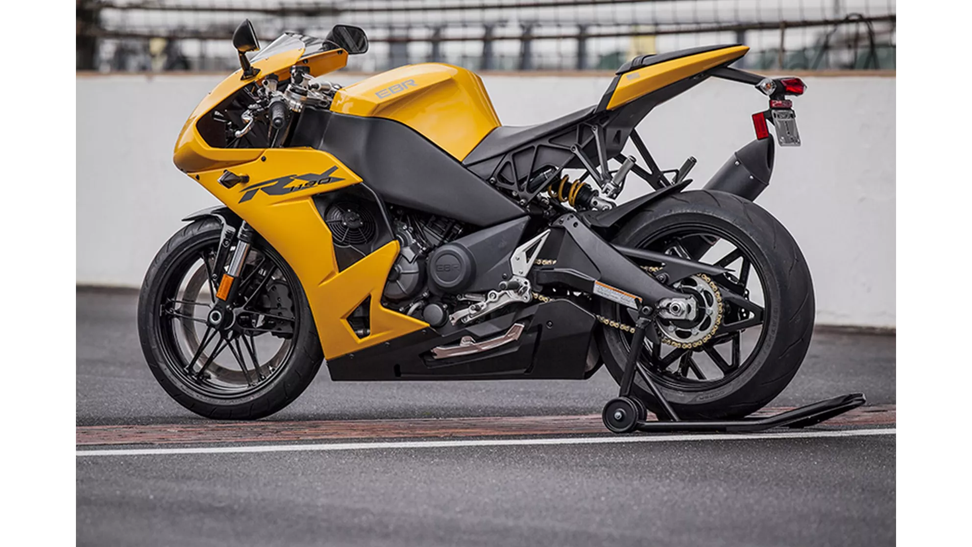 EBR 1190 RX - Image 21 EBR 1190 RX - Image 21