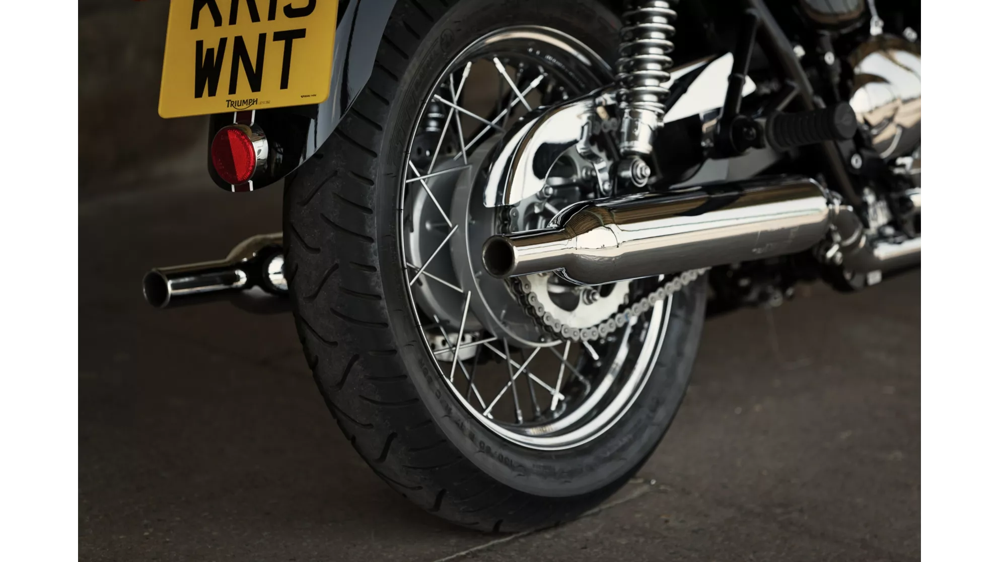 Triumph Bonneville T100 - Image 11 Triumph Bonneville T100 - Image 11