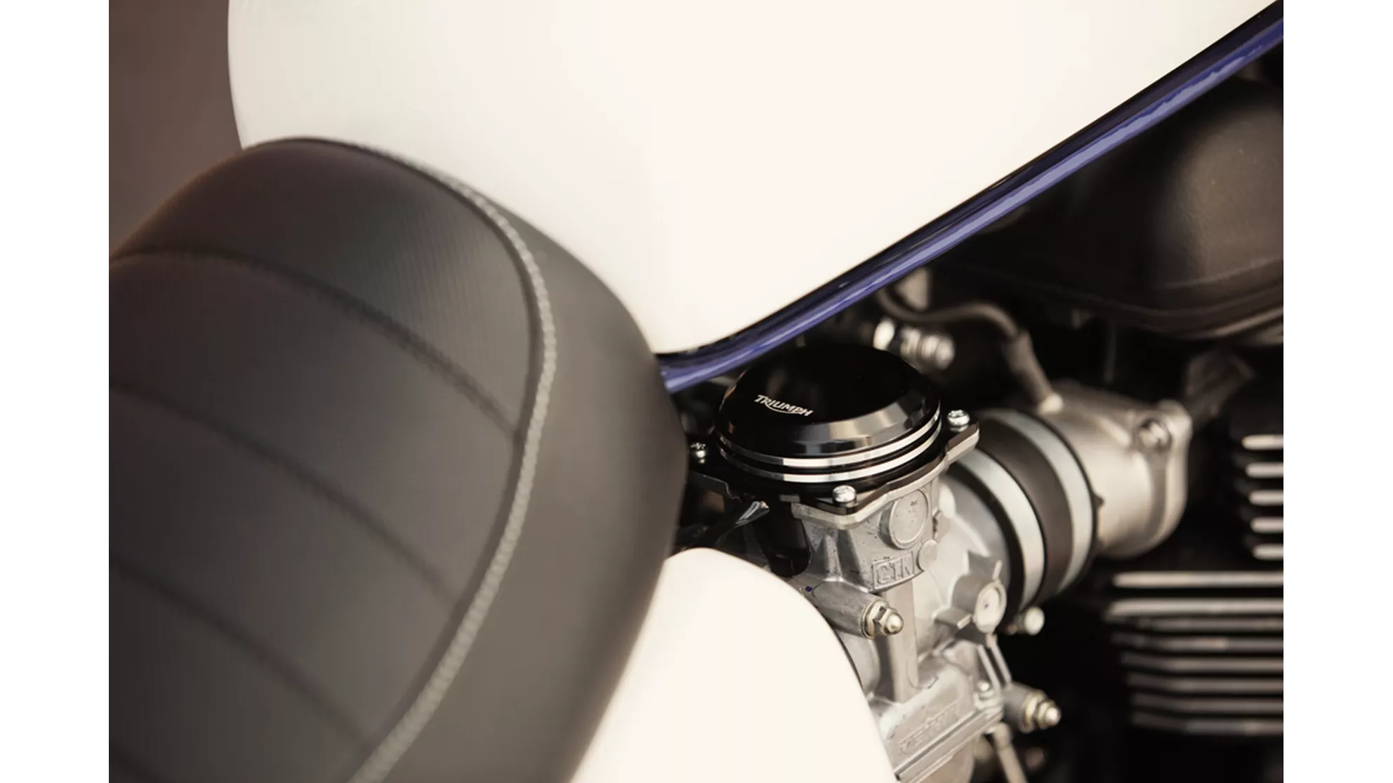 Triumph Bonneville T100 - Image 13 Triumph Bonneville T100 - Image 13