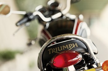 Triumph Bonneville T100 2014 - Bild 18 Triumph Bonneville T100 2014 - Bild 18